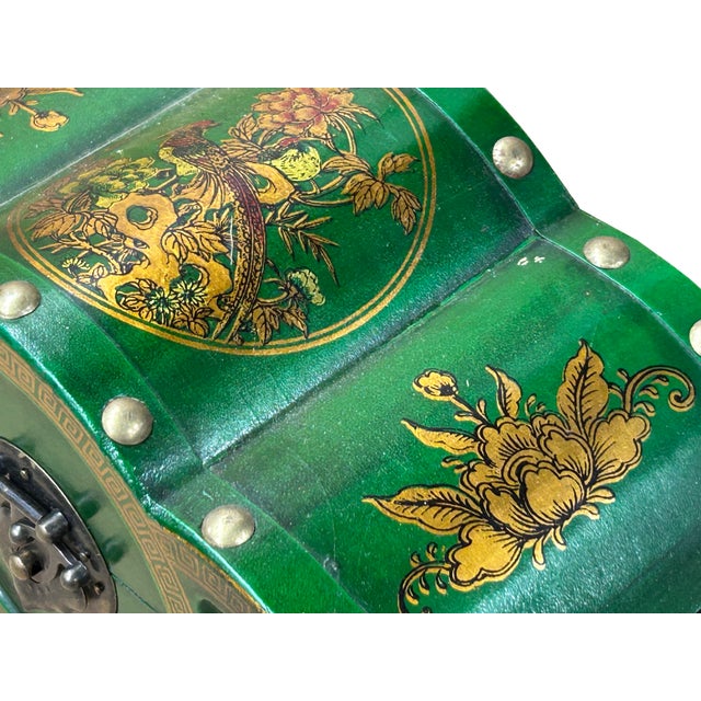 Oriental Bright Green Flower Bird Graphic Circles Shape Container Box For Sale - Image 9 of 9