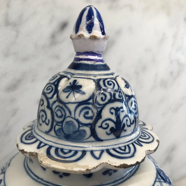 Mid 19th Century Delft Blue and White Vase With Top For Sale - Image 5 of 12