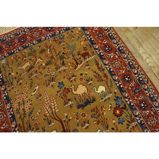 1930s Persian Isfahan Carpet ( 3' 4'' x 5' 2'' - 102 x 157 cm )
