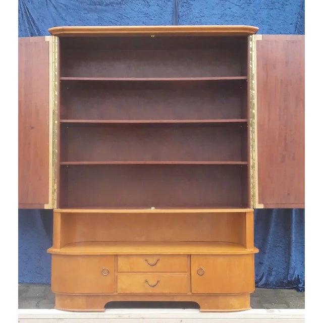1950s Vintage German Shelf Cabinet in Maple, 1950s For Sale - Image 5 of 11