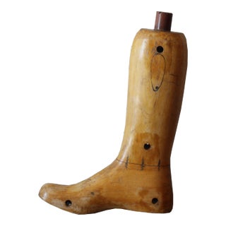 Early-Mid 20th Century Cobbler's Boot Last/Form #4 For Sale
