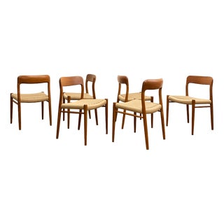 Mid-Century Modern Danish Dining Chairs in Teak by Niels O. Møller, 1950s, Set of 6 For Sale