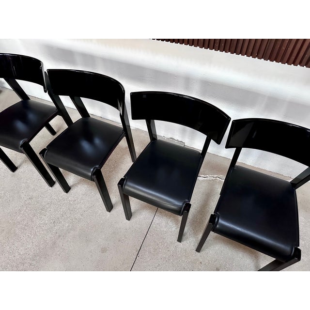 Tati Dining Chairs in High-Gloss Laquer with Reversible Leather Cushions by Ralf Lindberg for Gärsnäs, Sweden, 1990s, Set of 4 For Sale - Image 9 of 18