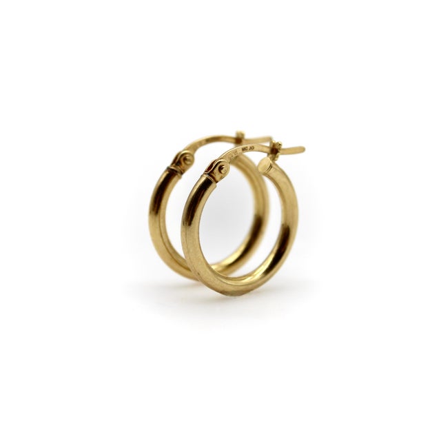 1990s Vintage 14k Gold Hoops, Pair For Sale - Image 5 of 8