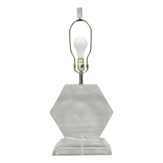 Vintage Mid Century Modern Faceted Hexagon Diamond Clear Lucite Table Lamp For Sale