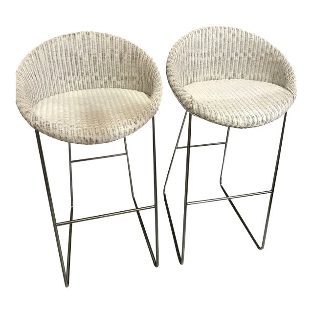 Vintage White Wicker Joe Counter Stools by Vincent Sheppard Set of 2 For Sale