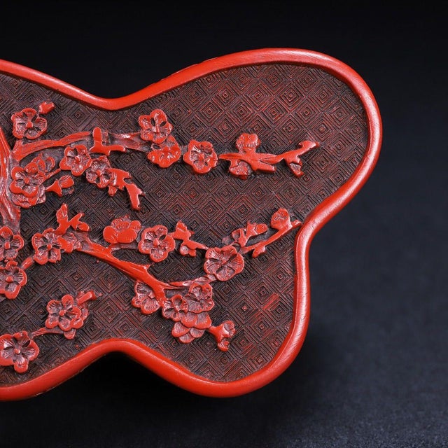 Vintage Chinese Carved Cinnabar Lacquer Box – Butterfly Form With Plum Blossom Motif For Sale In Los Angeles - Image 6 of 10