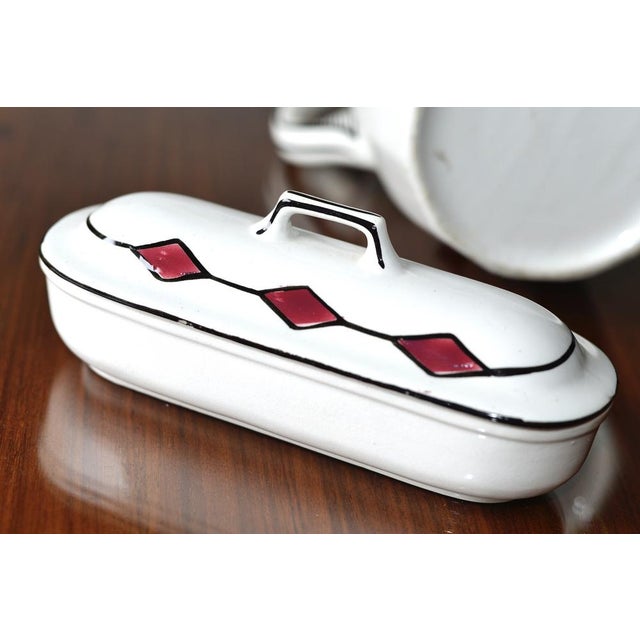 Decorative washing set Large wash bowl Jug big elongated box for comb, brush with lid