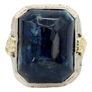 14k Two Tone Yellow and White Gold Blue Stone Ornate Floral Motif Ring, Size 5.25 For Sale