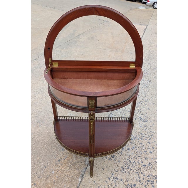 Authentic Late 19th-Century French Demilune Curio Cabinet in Mahogany With Ormolu Mounts, C. 1890 For Sale - Image 10 of 17