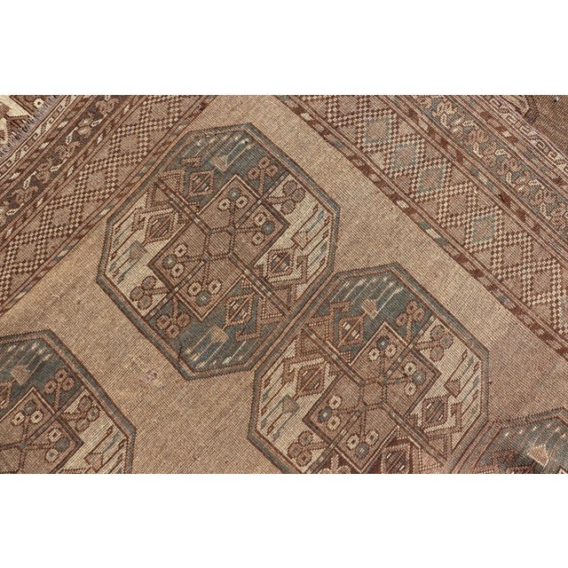 Textile Mid 20th Century Hand-Knotted Turkomen Ersari Rug in Wool With Sub-Geometric Repeating Gul Design For Sale - Image 7 of 13