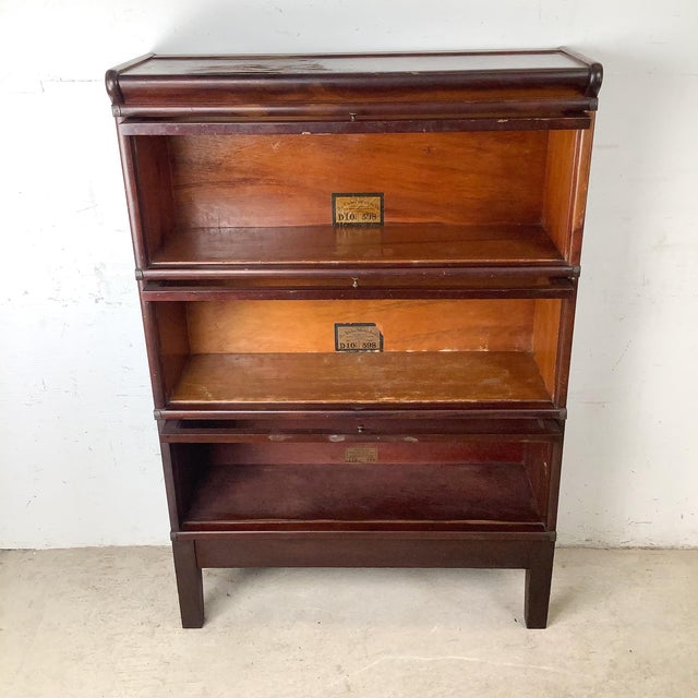 American Globe-Wernicke Mahogany Barrister Bookcase — Three Sections, Original Labels, Early 1900s For Sale - Image 3 of 18