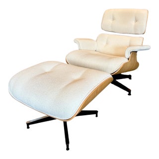Eames Lounge Chair and Ottoman (Tall) White Oak Shell With Cream Flamiber Upholstery For Sale