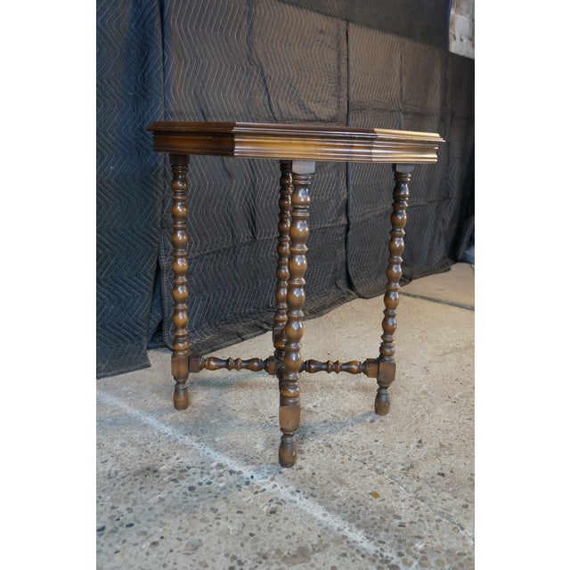 Brown Antique Jacobean Style Walnut Burl Octagonal Parlor Side Accent Table For Sale - Image 8 of 15