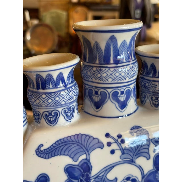 Chinese Vintage Chinese Blue and White Tulip Vase Vase For Sale - Image 3 of 9