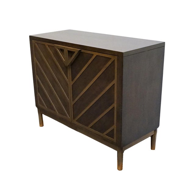 Bassett Bassett Mirror Co. Metro Collection Ash Veneer Contemporary Glamour Style 42" Bar Cabinet A2427 For Sale - Image 4 of 13