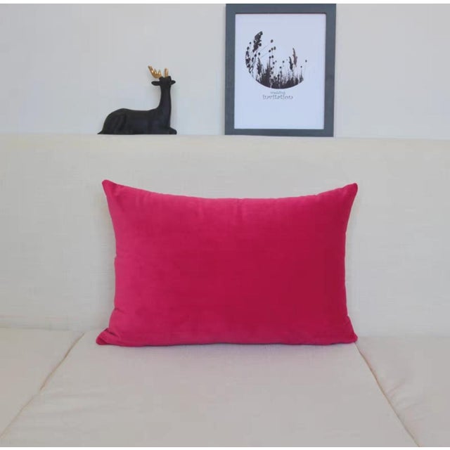 Modern Solid-Color Sofa Throw Pillow For Sale In Des Moines, IA - Image 6 of 9