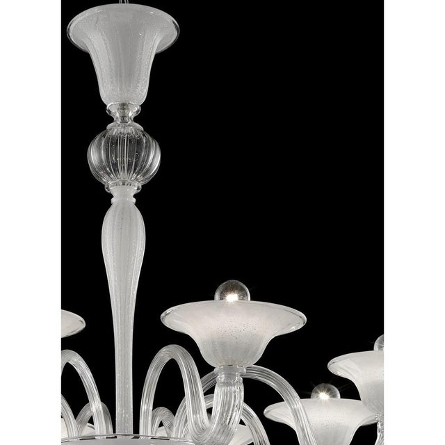 Mid-Century Modern Modern Venetian Murano Glass Chandelier in Transparent and White Tones with Silver Leaf by Simoeng For Sale - Image 3 of 7