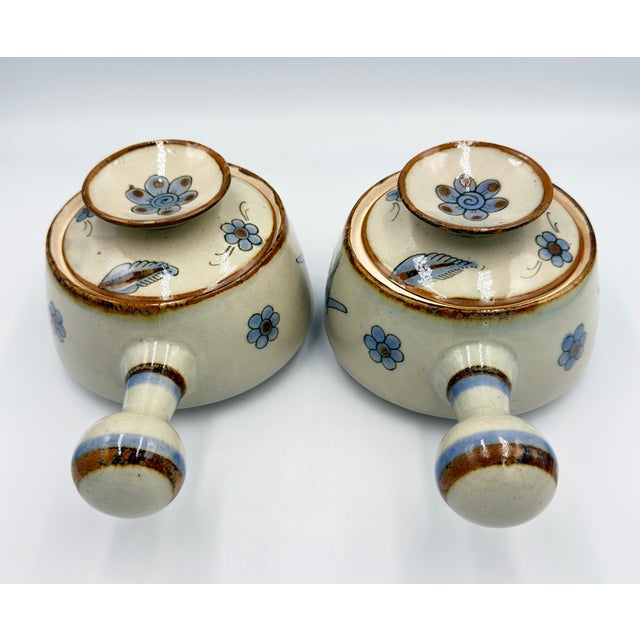 Discover the exquisite charm of this vintage 2-piece set of Ken Edwards El Palomar Tonala pottery covered casserole...