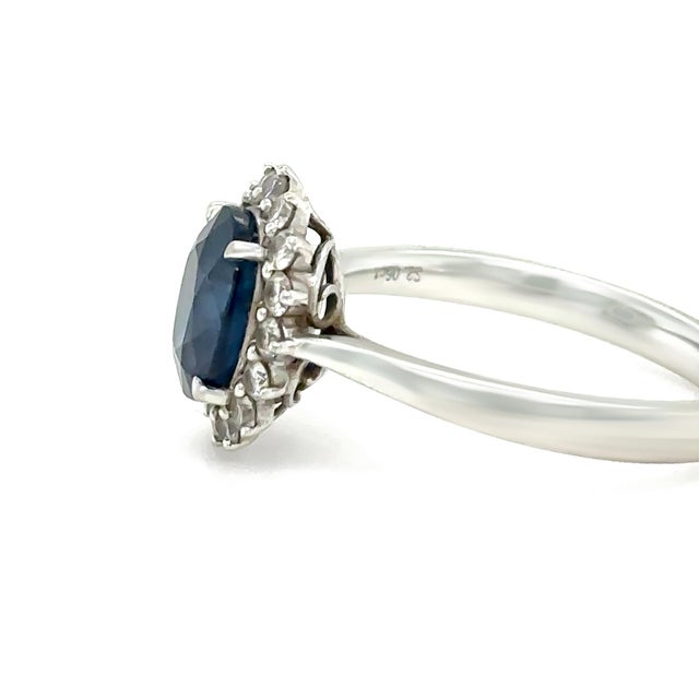 2020s Cerrone 18ct White Gold Sapphire & Diamond Ring 2.22ct 3.8g, Size 6 For Sale - Image 5 of 7