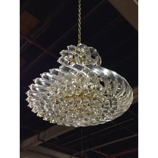 This Mid-Century Modern Italian Lucite chandelier is stunning. Highly Glamours style is perfect for every space. Having a...