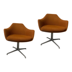 Vintage, Mid Century Modern Vecta Group Swivel Chairs in Burnt Orange