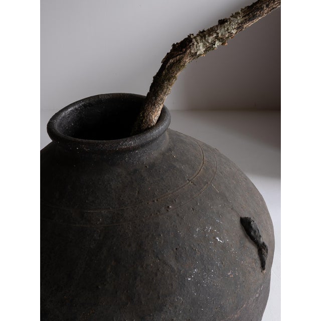 Japanese Antique Wabi-Sabi Edo Pottery Vase 18th Century / Tsubo For Sale - Image 14 of 15