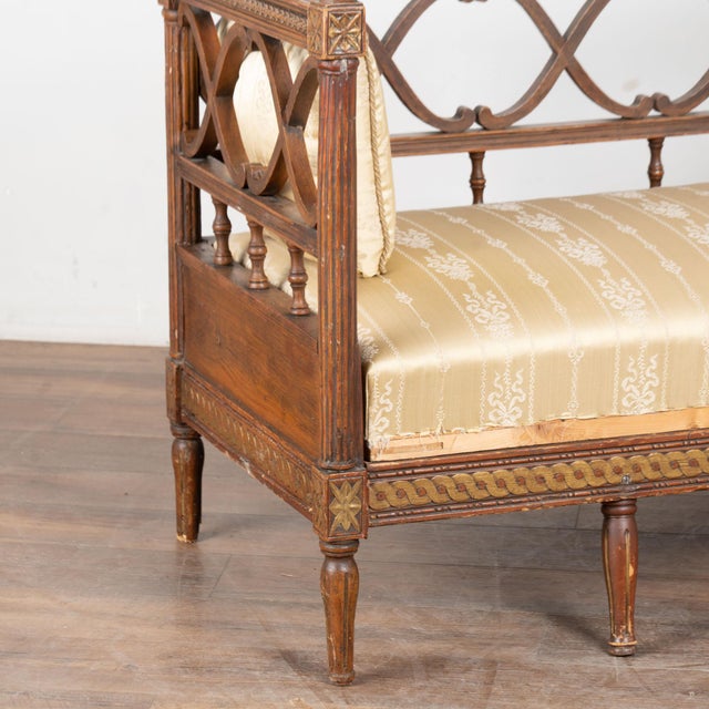 19th Century Swedish Original Painted Gustavian Bench Settee For Sale - Image 12 of 18