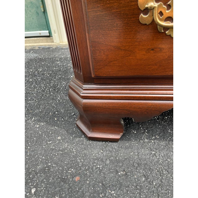 Wood 1980s Ethan Allen Georgian Court Cherry Tall Chest of Drawers For Sale - Image 7 of 12