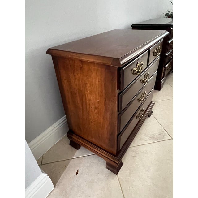 Chippendale Vintage Thomasville 4 Drawers Nightstand /End Table For Sale - Image 3 of 9