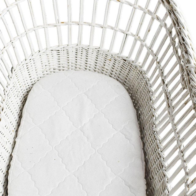 White Oval Tall Wicker and Rattan Baby or Crib 20th Century