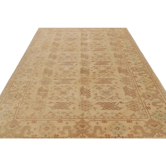 1950s Hand-Knotted Vintage Turkish Oushak Rug Beige-Brown, Red Floral Pattern For Sale - Image 5 of 8