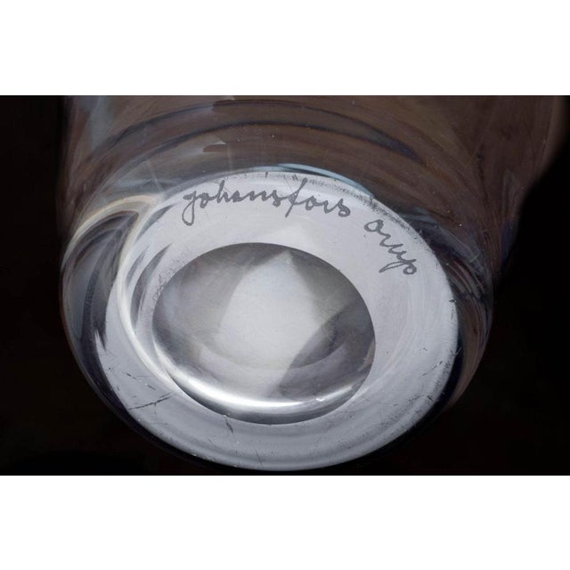 Vintage Swedish Tona Slim Glass Vase by Bengt Orup for Johansfors, 1950s For Sale - Image 4 of 6