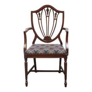 High End Vintage Solid Mahogany Traditional Duncan Phyfe / Hepplewhite Style Shield Back Dining Arm Chair For Sale