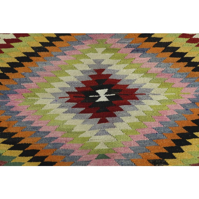 Vintage Turkish Kilim Rug- 4′10″ × 9′4″ For Sale - Image 6 of 13