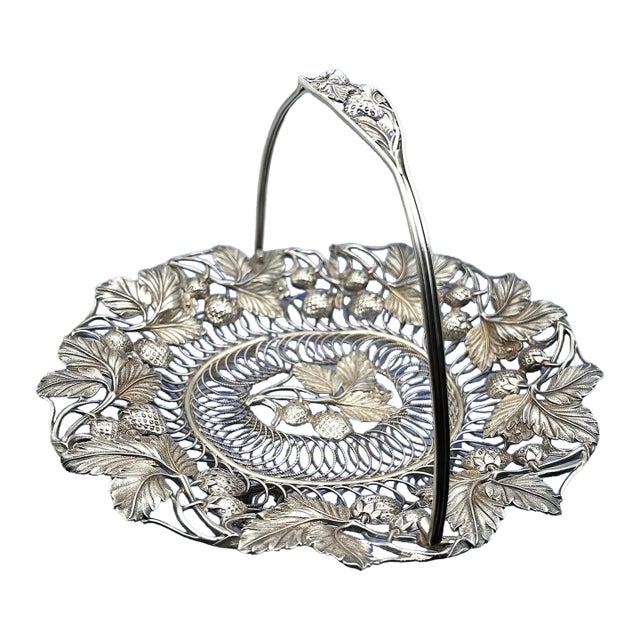 Late 19th Century Victorian English Silver Plated Strawberry Silver Basket With Handle For Sale