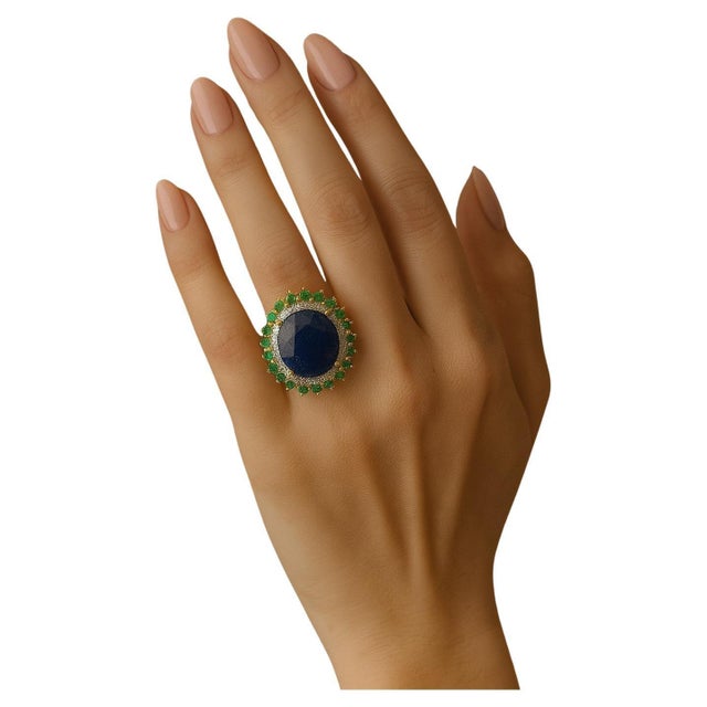Late 20th Century Bochic “Orient” Vintage Diamond, Blue Sapphire & Emerald Ring Set In 18K Gold & For Sale - Image 5 of 12