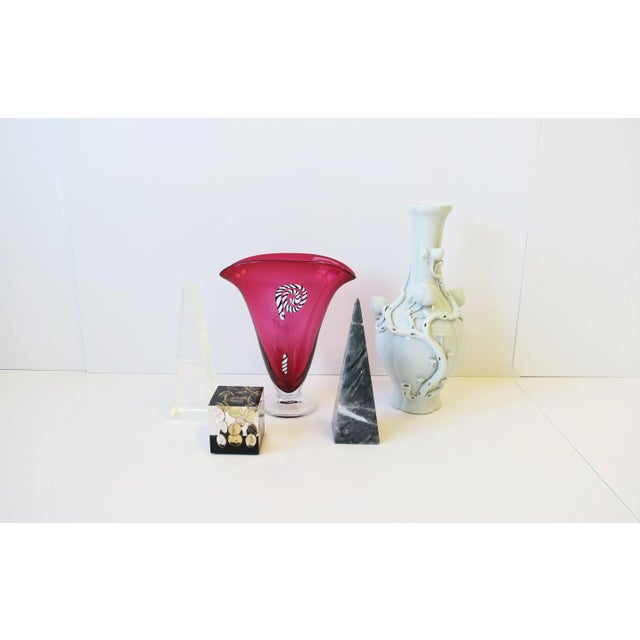 Black and White Marble Pyramid Decorative Object For Sale - Image 10 of 13