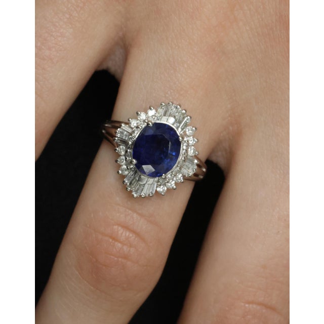 Late 20th Century Rare 2.39ct Gia Burma No Heat Sapphire & 0.55ct Platinum Ring, Size 6 For Sale In New York - Image 6 of 16