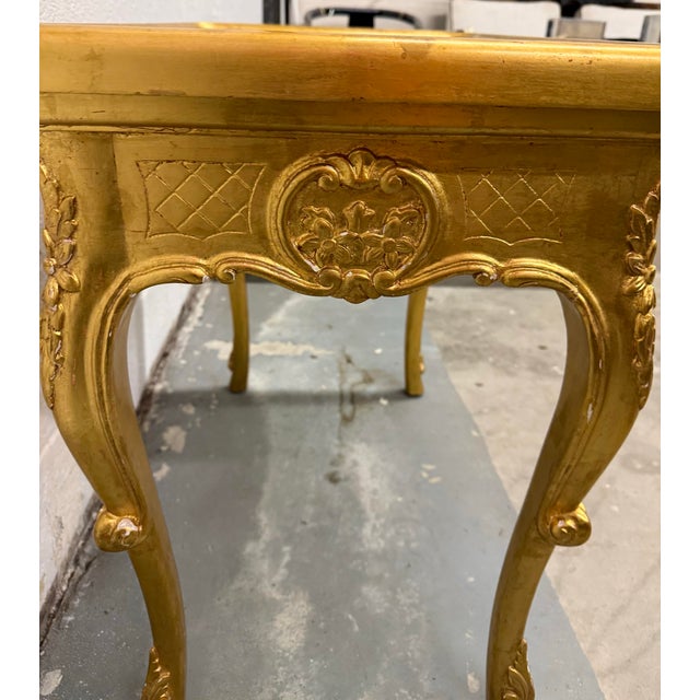 Vintage Louis XV Style/ Reproduction Giltwood Side Table For Sale - Image 4 of 12