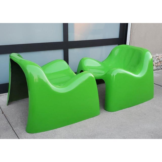 1960s Mid Century Modern Green Fiberglass Toga Lounge Chairs- Set of 2 For Sale - Image 10 of 12