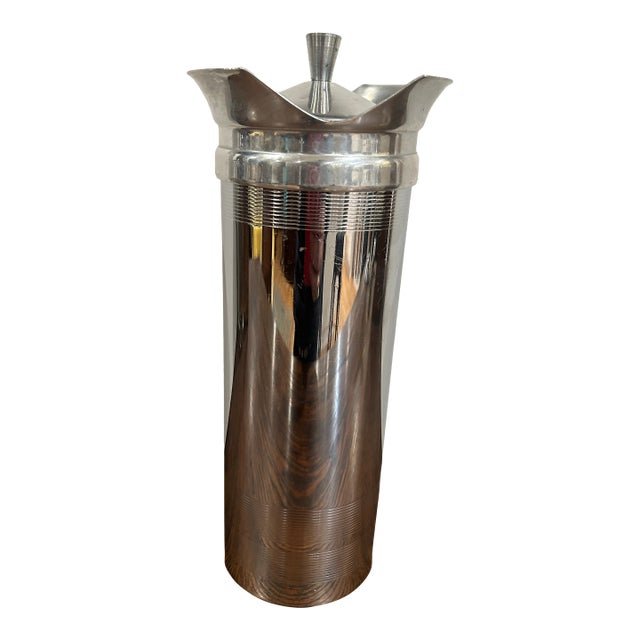 Vintage Cocktail Shaker Circa 1930’s - Manning & Bowman Company For Sale
