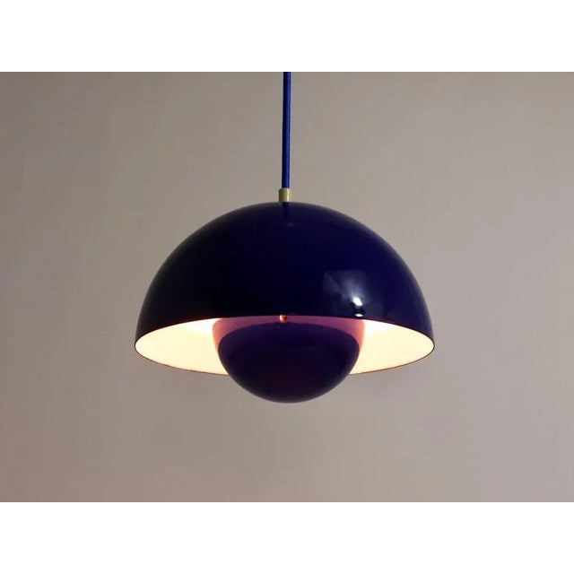Danish Blue Enameled Flowerpot Pendant Lamp by Verner Panton for Louis Poulsen, 1969 For Sale - Image 6 of 11