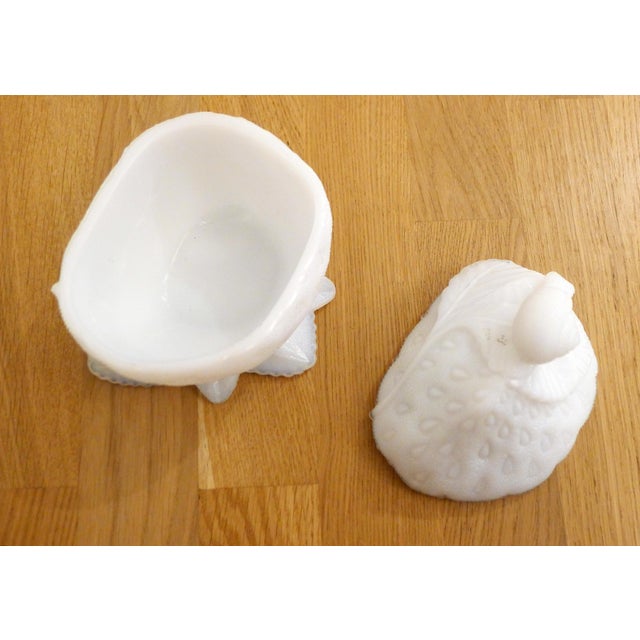 Early 20th Century Strawberry & Snail Sugar Pot in Opaline Glass from Portieux, 1890s For Sale - Image 6 of 11