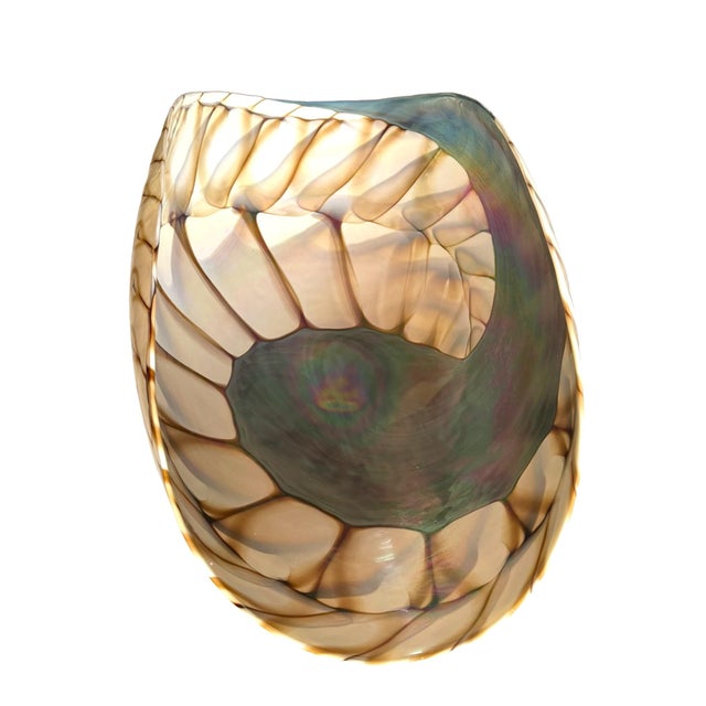 Fornace Ferro Murano Style Art Glass Bowl in the Shape of a Sea Shell For Sale In Chicago - Image 6 of 18