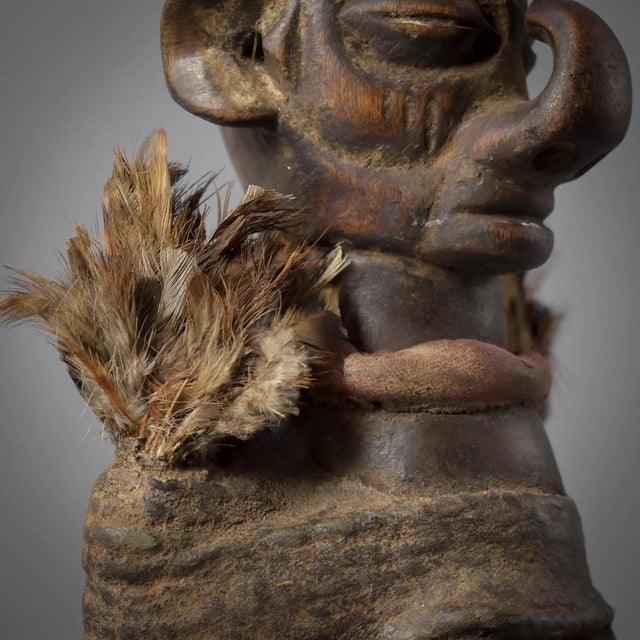 Early 20th Century Yaka Miniature Fetish With Feathers Figure For Sale - Image 10 of 11