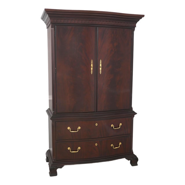 Thomasville 2 Door Mahogany Bedroom Armoire Chest For Sale
