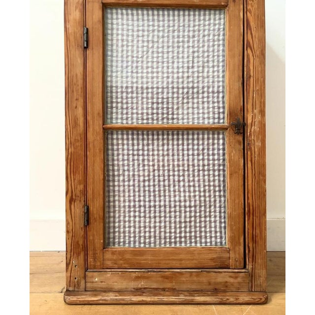 Pine Cupboard, Early 20th Century For Sale - Image 4 of 6