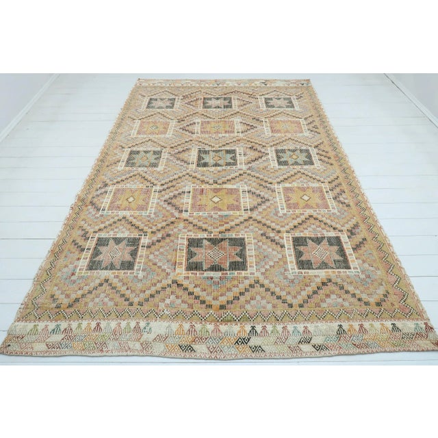 Turkish Mid 20th Century Denizli Natural Colored Kilim Rug For Sale - Image 3 of 13