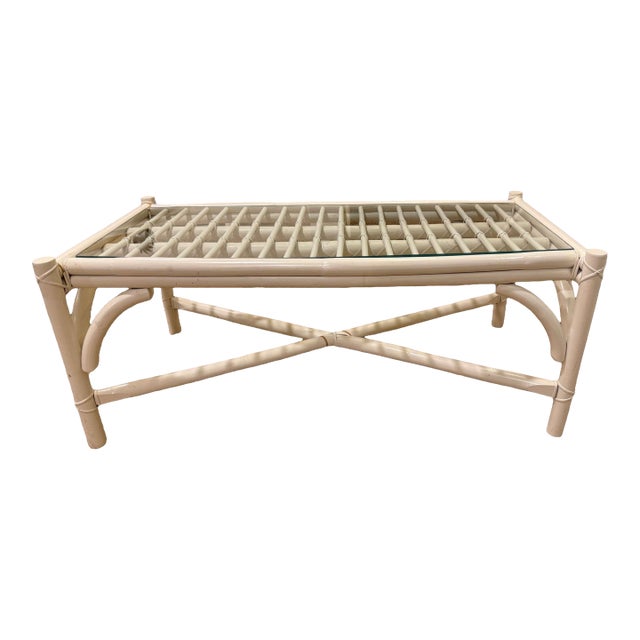 1970s Ficks Reed Attributed Chinese Chippendale Glass Top Coffee Table For Sale